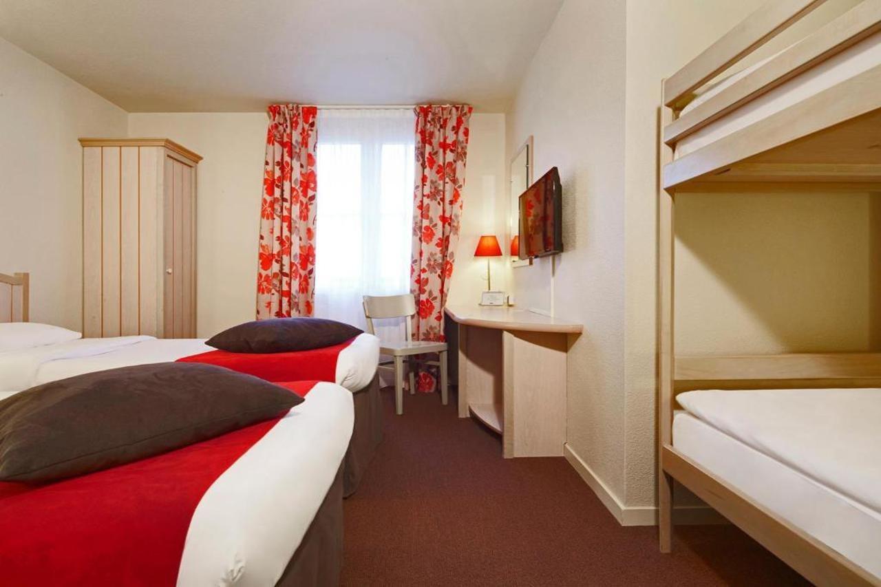 Campanile Val De France Hotel Magny-le-Hongre Ngoại thất bức ảnh